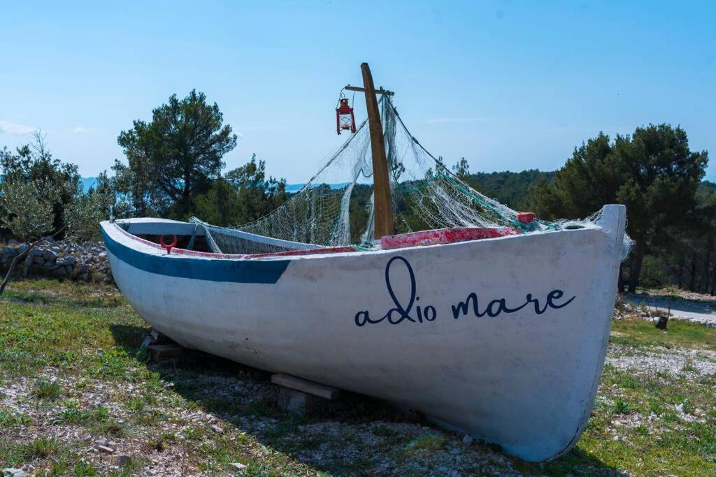 Isolated Paradise Adio Mare Milna  Exteriér fotografie