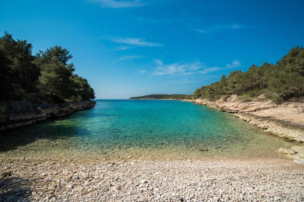 Isolated Paradise Adio Mare Milna  Exteriér fotografie